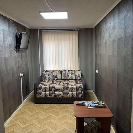 Хостел Космос Dnipro Eksteriør billede